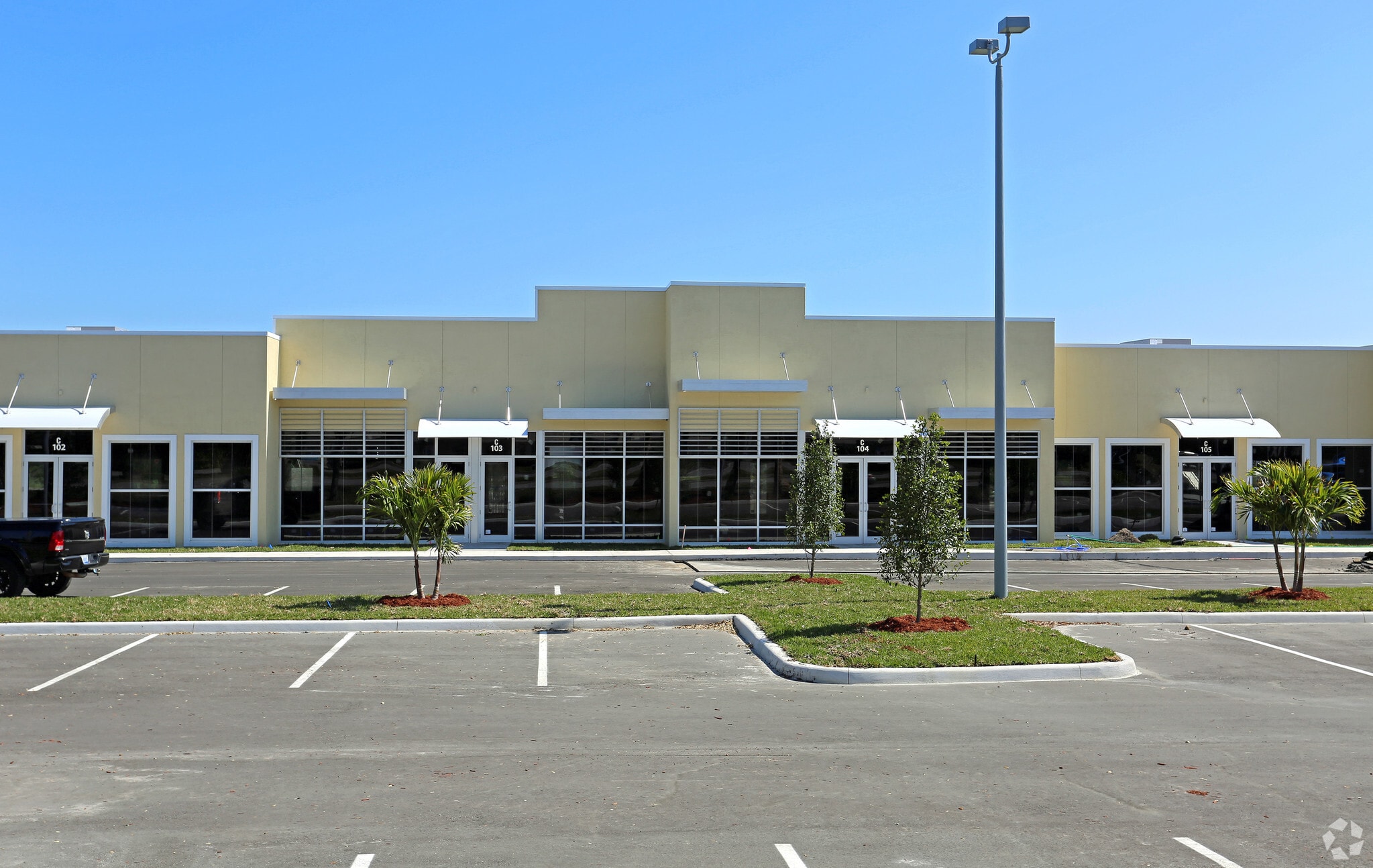 6555 N Wickham Rd, Melbourne, FL à louer Photo principale- Image 1 de 13