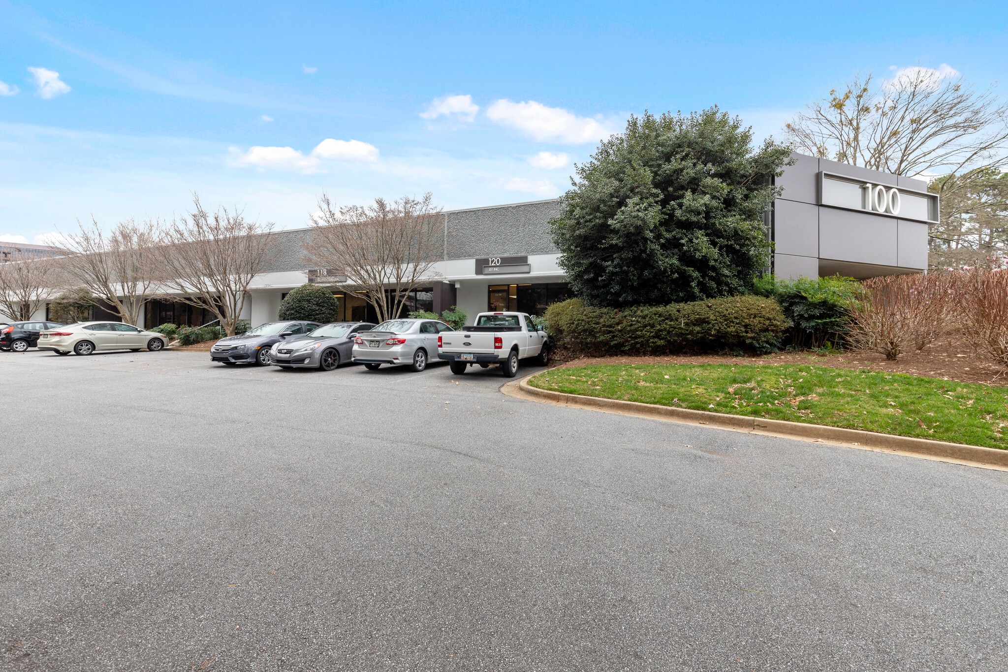120 Interstate N Pky E SE, Atlanta, GA for lease Building Photo- Image 1 of 9