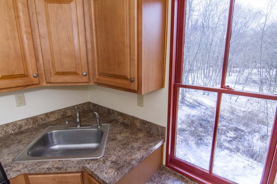 14 N Main St, Mullica Hill, NJ for sale - Interior Photo - Image 3 of 28