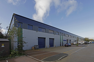 Plus de détails pour Whiteleaf Rd, Hemel Hempstead - Industriel à louer