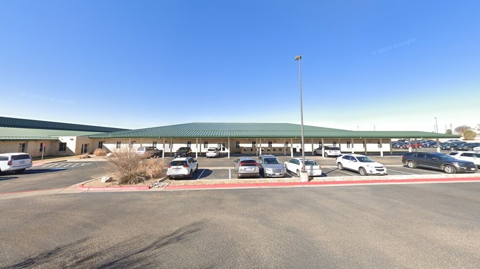 1901 Port Ln, Amarillo, TX à louer - Photo du bâtiment - Image 3 de 4