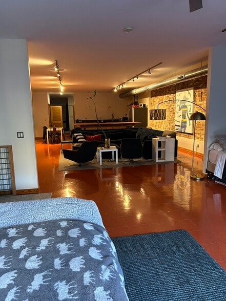 28 N Lexington Ave, Asheville, NC for sale - Building Photo - Image 3 of 24