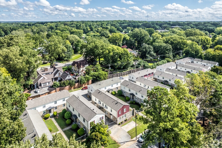 2024 Jefferson Ave, Memphis, TN for sale - Building Photo - Image 2 of 13