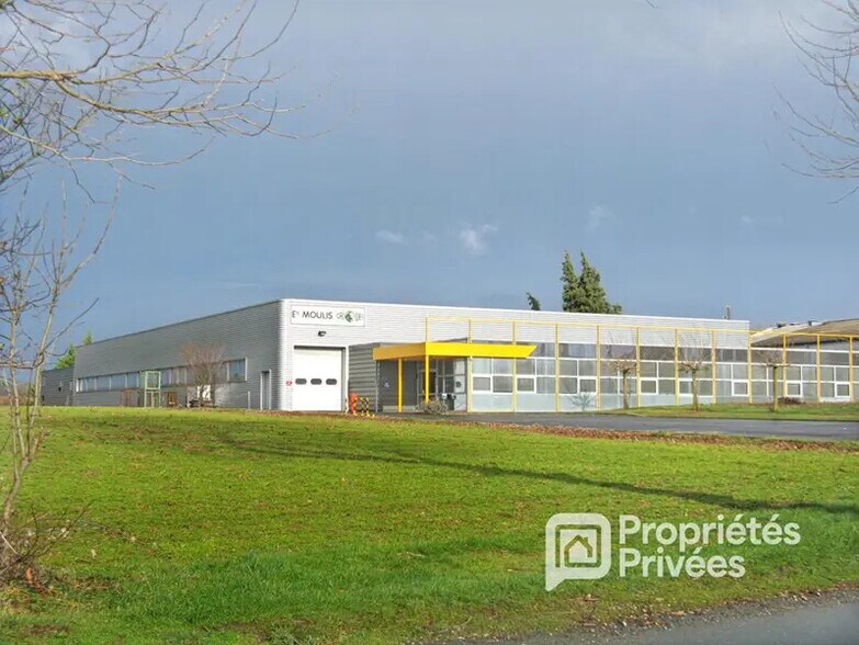 Industriel dans Montredon-Labessonnié à vendre - Photo du bâtiment - Image 1 de 4