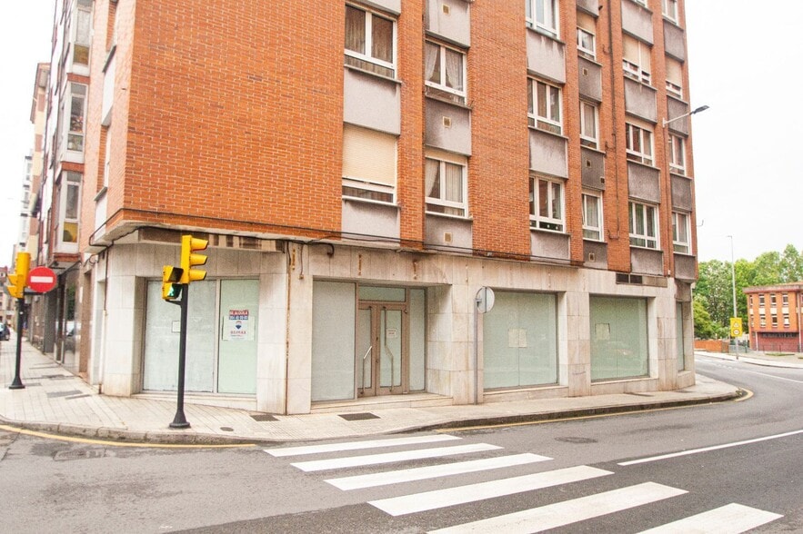 Calle del Dos de Mayo, 31, Gijón, Asturias for lease - Building Photo - Image 1 of 12