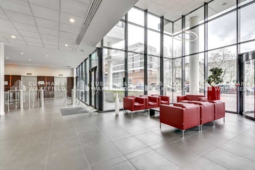 23 Avenue Carnot, Massy à louer - Hall d’entrée - Image 3 de 20