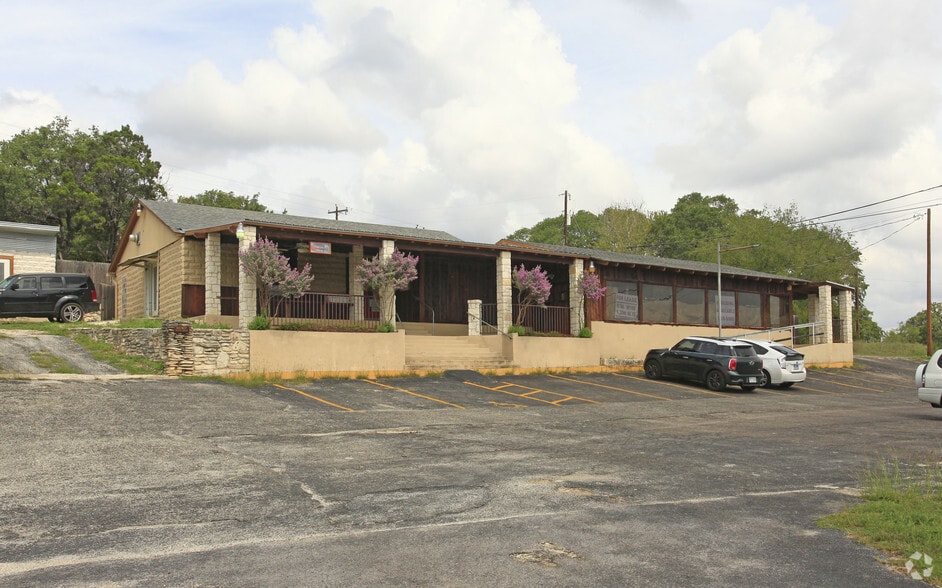 18360 FM 1431, Jonestown, TX à louer - Photo du bâtiment - Image 3 de 5