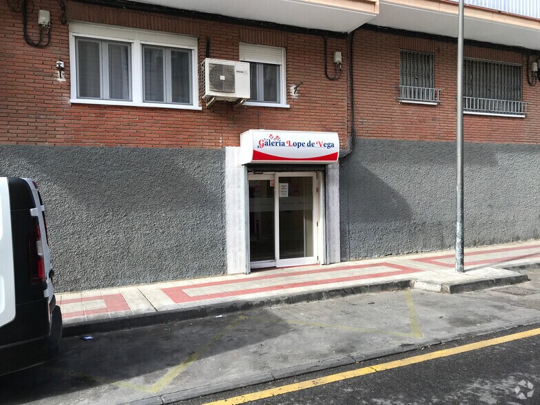 Calle Garcilaso, 41, Getafe, Madrid à vendre - Photo du bâtiment - Image 2 de 5