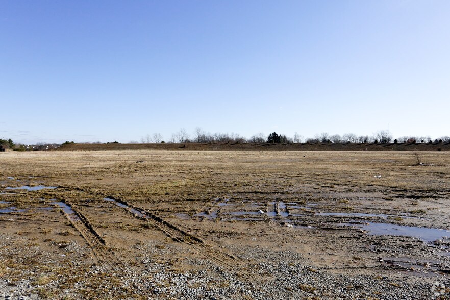 N Fairfield Rd, Beavercreek, OH for lease - Building Photo - Image 3 of 5