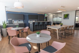 81 Station Rd, Ashford for lease Interior Photo- Image 1 of 19