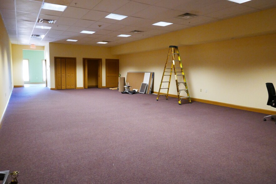 9 N Loudoun St, Winchester, VA à vendre - Photo intérieure - Image 3 de 54