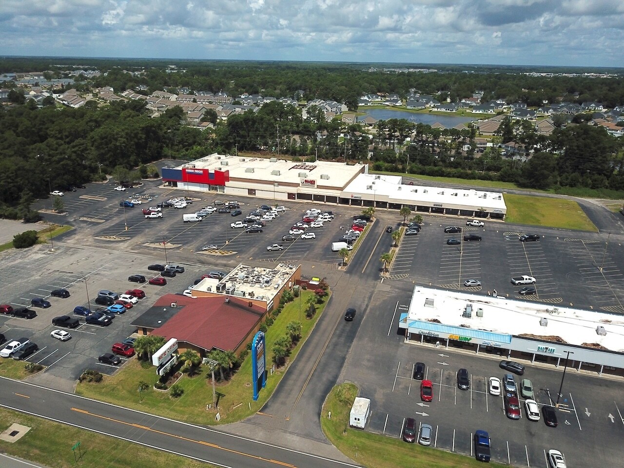 1756-1784 Highway 17 N, Surfside Beach, SC à louer Photo du bâtiment- Image 1 de 20