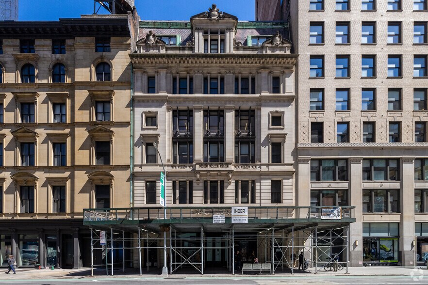 155 Fifth Ave, New York, NY à louer - Photo du bâtiment - Image 3 de 7