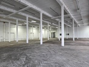 90 Dayton Ave, Passaic, NJ à louer Photo intérieure- Image 2 de 5