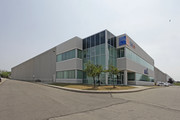 240 Courtneypark Dr E, Mississauga ON - Warehouse