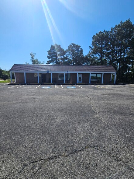 4029 Heard Industrial Blvd, Cumming, GA à louer - Photo du bâtiment - Image 1 de 11