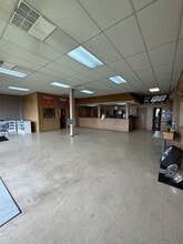 2032 Sylvester Dr, Moultrie, GA for sale Interior Photo- Image 1 of 25