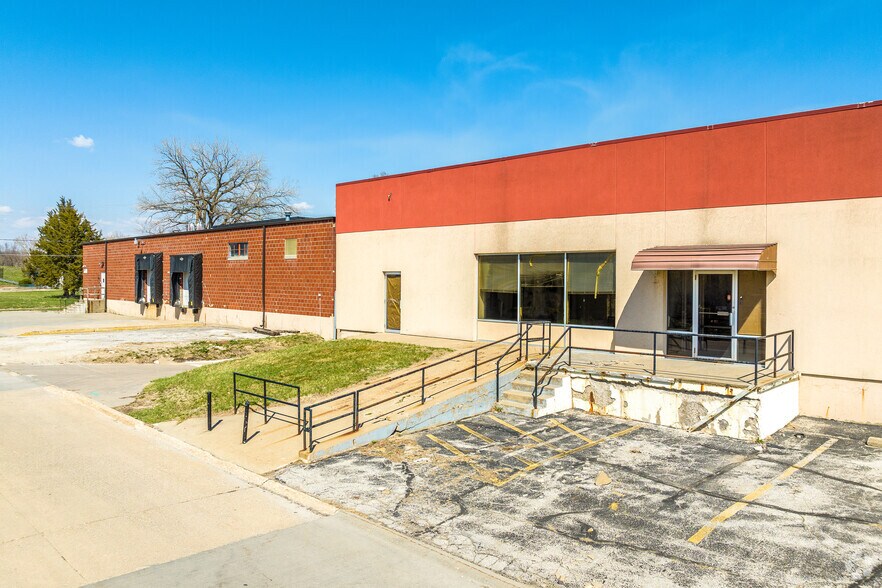 96-98 Jefferson Ave, Des Moines, IA à louer - Photo du bâtiment - Image 2 de 12