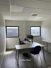 Flex dans Chassieu à louer Photo intérieure- Image 1 de 4