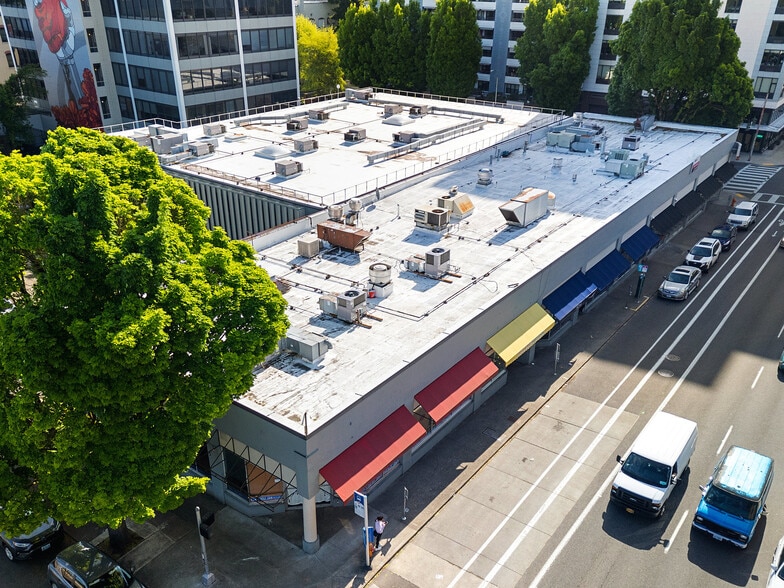 1201-1239 SW Jefferson St, Portland, OR for lease - Building Photo - Image 2 of 11