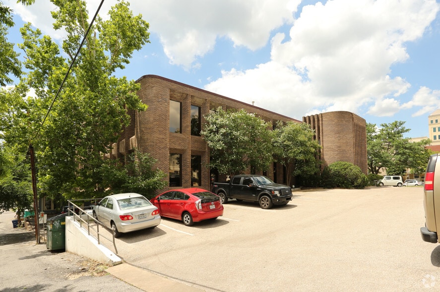 505 W 12th St, Austin, TX for lease - Building Photo - Image 3 of 6