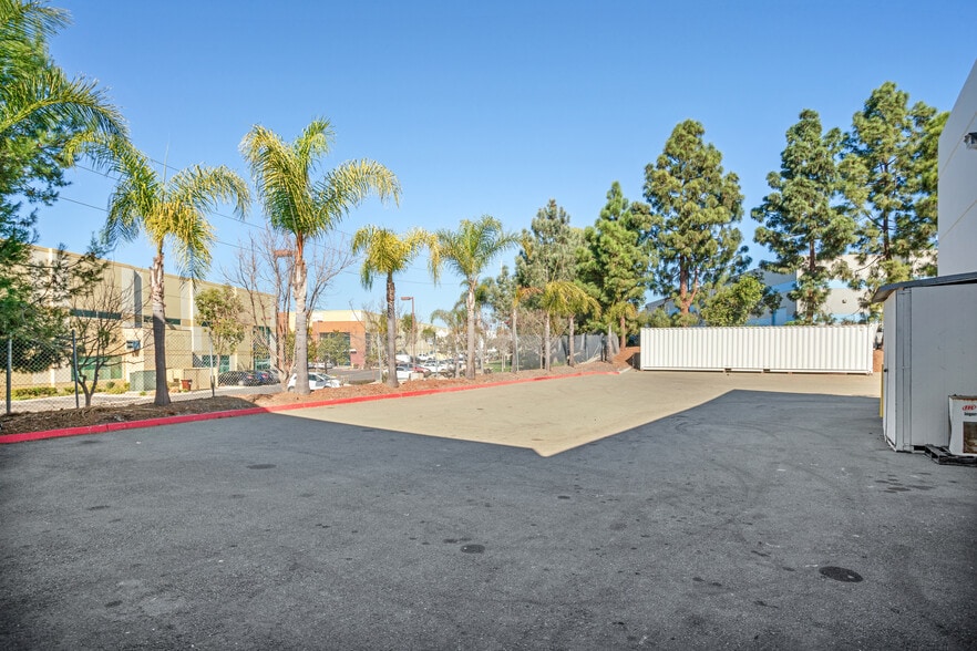 4136 Avenida De La Plata, Oceanside, CA for lease - Building Photo - Image 3 of 11