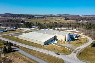 Plus de détails pour 1 Memorial Dr, Richford, VT - Industriel à vendre