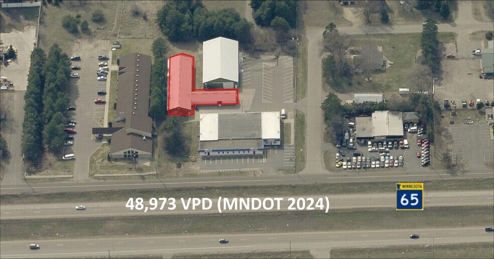 13460 NE Highway 65, Ham Lake, MN à louer - Photo du bâtiment - Image 2 de 4