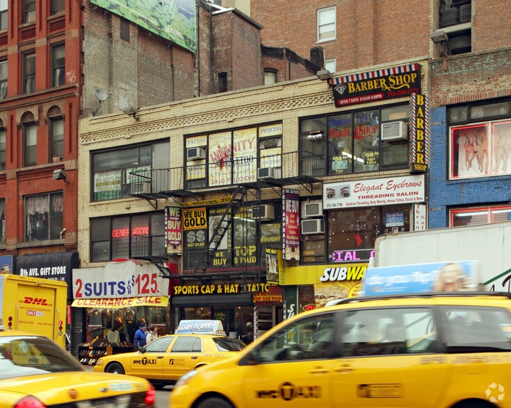 612-616 Eighth Ave, New York, NY for lease - Building Photo - Image 2 of 4