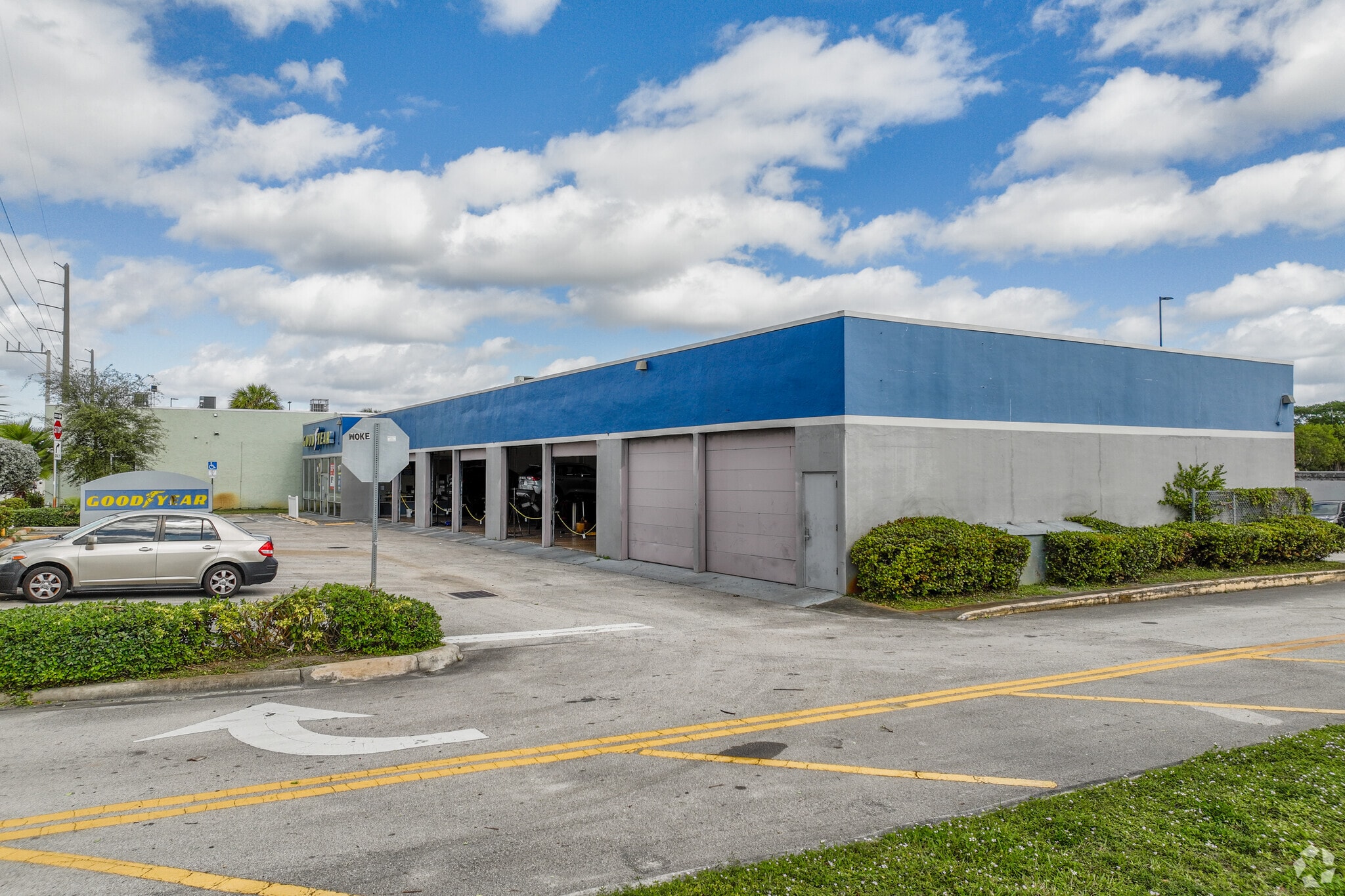 435 S State Road 7, Hollywood, FL à louer Photo principale- Image 1 de 5