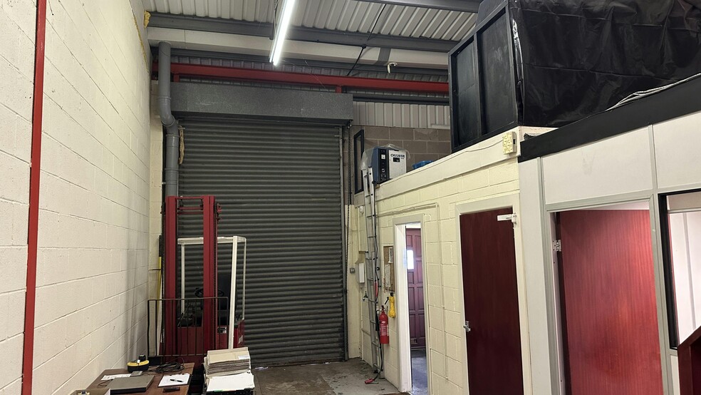 Hawkes Dr, Warwick for lease - Building Photo - Image 2 of 11