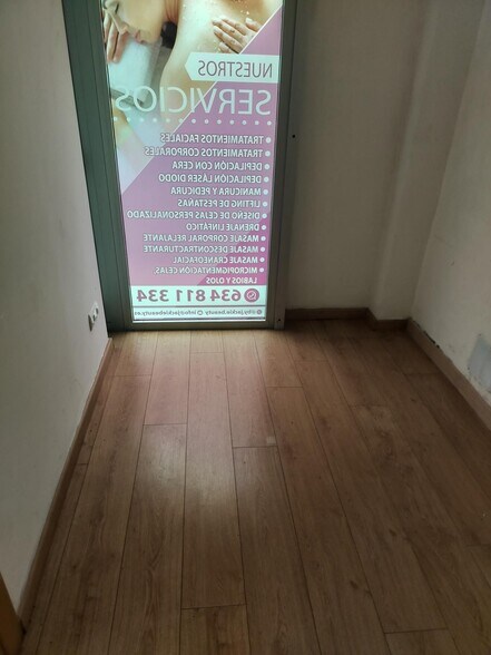 Retail in Viladecans, Barcelona for lease - Interior Photo - Image 2 of 3
