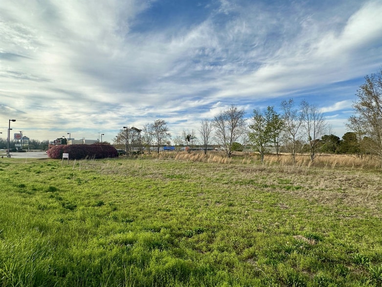 500 Hopkins Corner Dr, Waynesboro, GA à vendre - Photo du bâtiment - Image 3 de 7