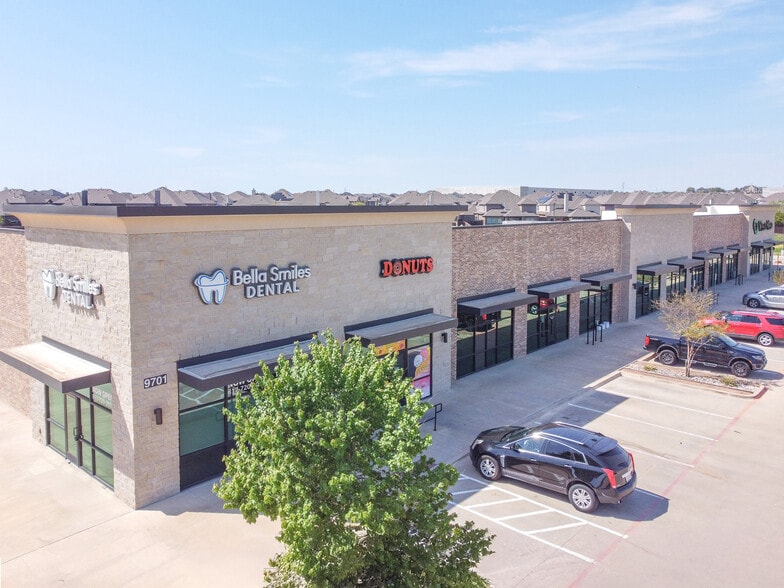 9701 Harmon Rd, Fort Worth, TX for sale - Building Photo - Image 2 of 8