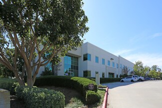 Plus de détails pour 13125 Danielson St, Poway, CA - Industriel à louer