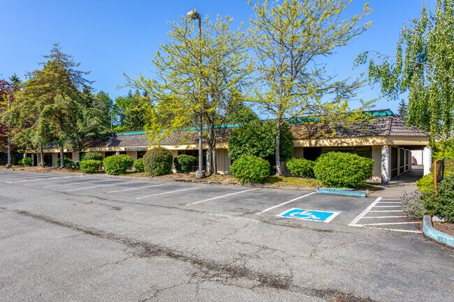 More details for 11817-12095 124th Ave NE, Kirkland, WA - Retail for Lease