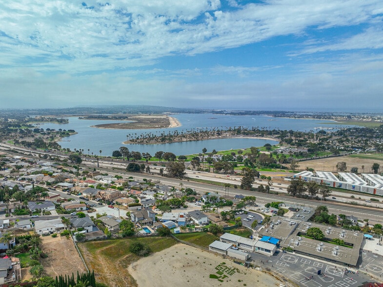 0 Trenton Avenue, San Diego, CA à vendre - Photo du bâtiment - Image 3 de 17