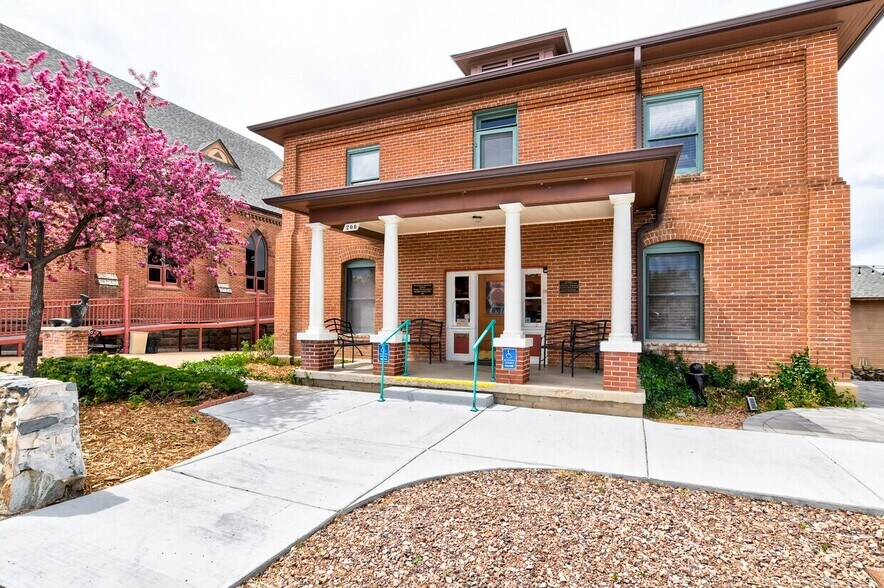 202 N Marina St, Prescott, AZ for lease - Building Photo - Image 2 of 10