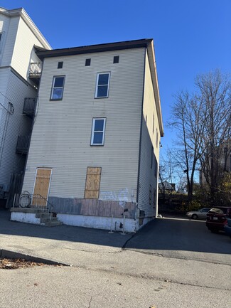Plus de détails pour 62 Knox St, Lewiston, ME - Multi-résidentiel à vendre
