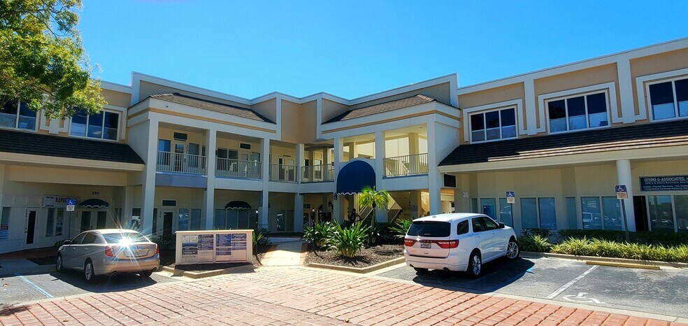 218-384 Wilshire Blvd, Casselberry, FL à louer - Photo du bâtiment - Image 2 de 26