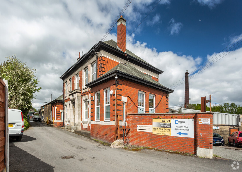 Breightmet Fold Ln, Bolton à vendre - Photo principale - Image 1 de 1