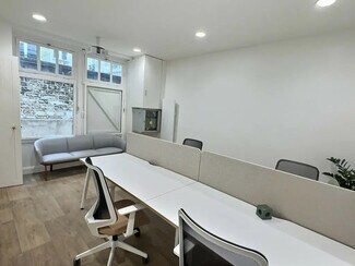 Plus de détails pour 35 Avenue Victor Hugo, Paris - Bureau à vendre