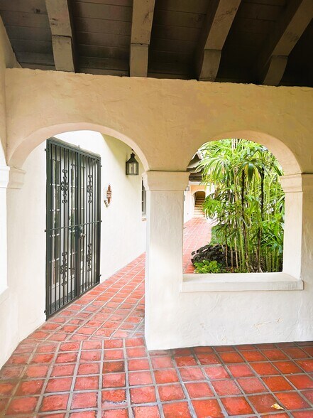 2180 N Park Ave, Winter Park, FL à vendre - Photo du bâtiment - Image 3 de 16