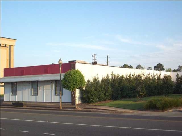 122 E Nashville Ave, Atmore, AL for sale - Building Photo - Image 3 of 3