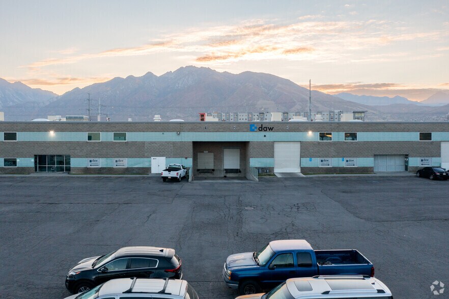 12577 S 265 W, Draper, UT à louer - Photo du bâtiment - Image 3 de 7