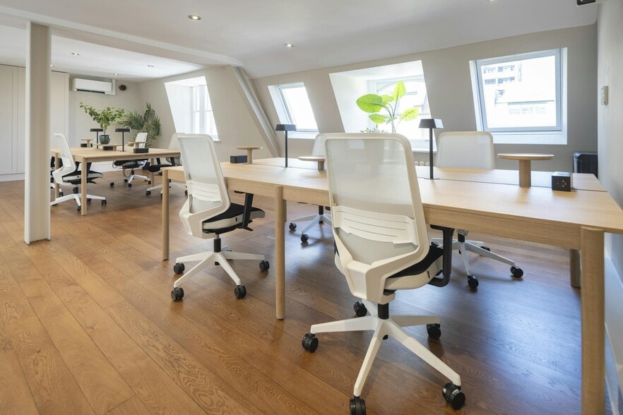 46 Beak St, London for lease - Interior Photo - Image 3 of 13