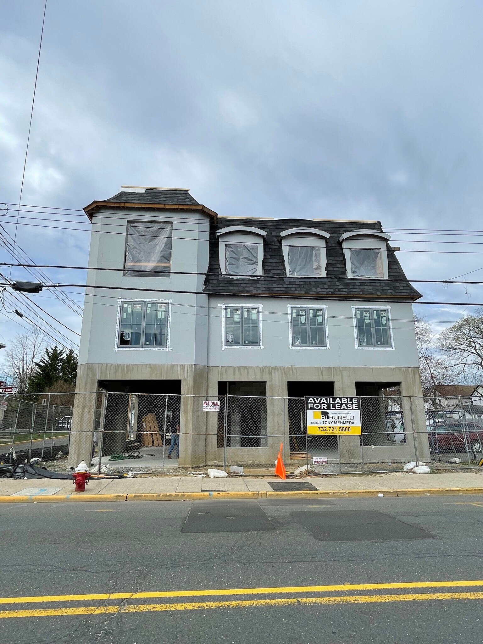 160 Shrewsbury Ave, Red Bank, NJ à louer Photo principale- Image 1 de 5