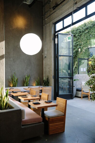 8820 Washington Blvd, Culver City, CA à louer - Photo intérieure - Image 3 de 14