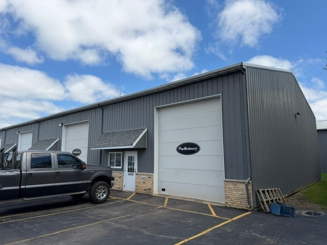 14611 W Edison Dr, New Lenox, IL à louer - Photo du bâtiment - Image 2 de 18