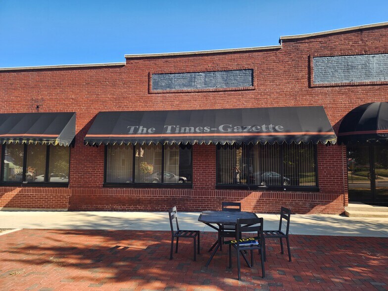 108-A Governor Trimble, Hillsboro, OH à louer - Photo du bâtiment - Image 3 de 7